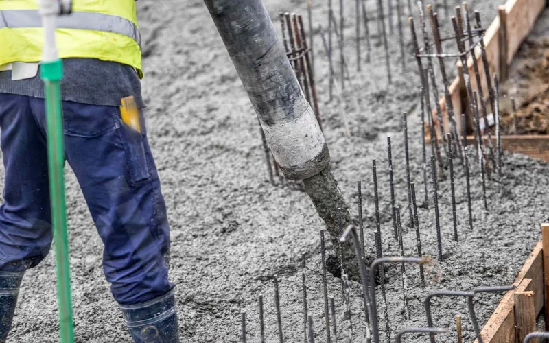 Mine dewatering hose application